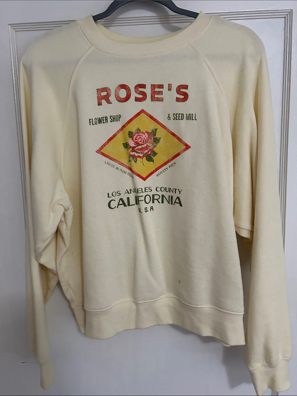 Old Navy Rose's Graphic Crewneck Sweatshirt - Cream